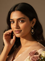 PearlLoop Elegance Earrings
