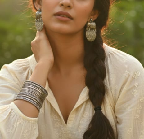 Rani Vintage-Style Elephant Studs