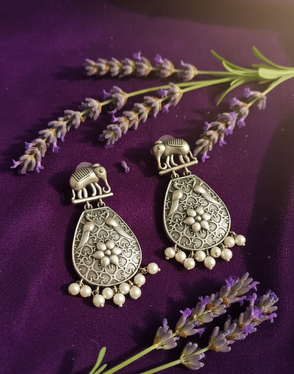 Piya Vintage-Style Earrings