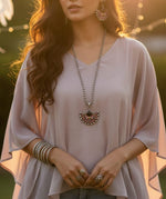 Raya Handpainted Oxidized Chain Set