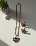 Raya Handpainted Oxidized Chain Set