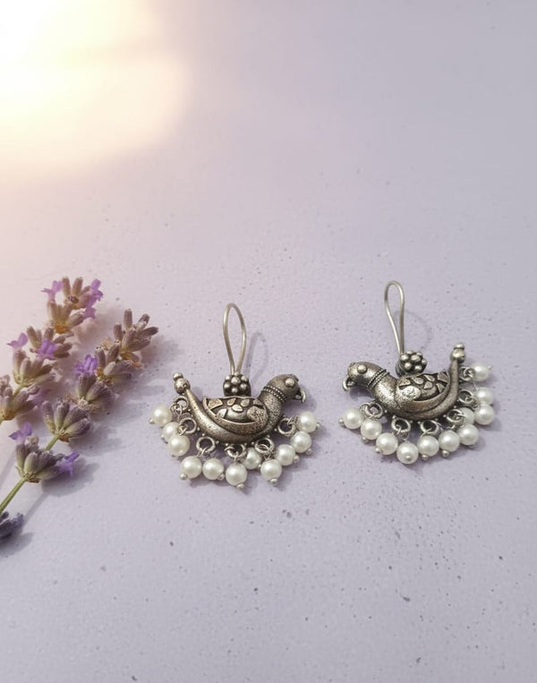 Pakhi Oxidized Bird-Style Dangle