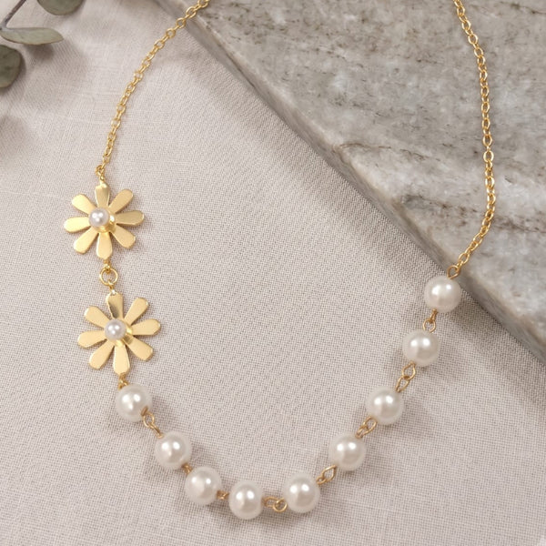 Gold Daisy Pearl Charm Necklace