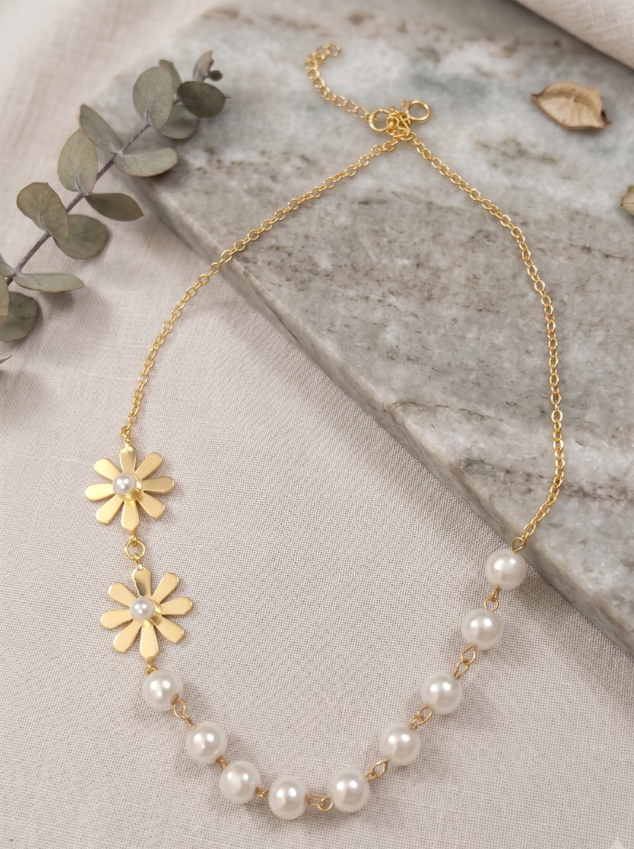 Gold Daisy Pearl Charm Necklace