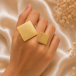 Urban Square Gold Ring